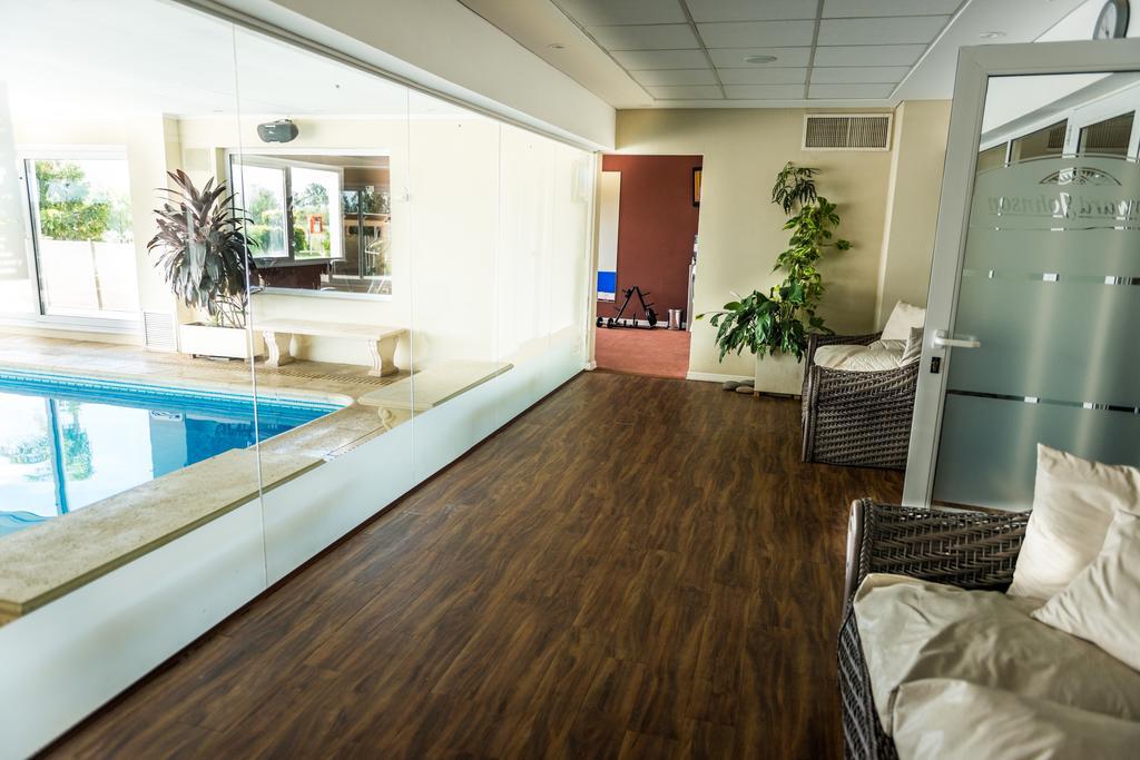 מרלו Howard Johnson Resort Spa & Convention Center מראה חיצוני תמונה