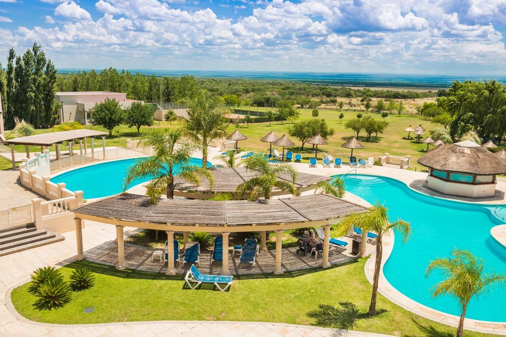 מרלו Howard Johnson Resort Spa & Convention Center מראה חיצוני תמונה